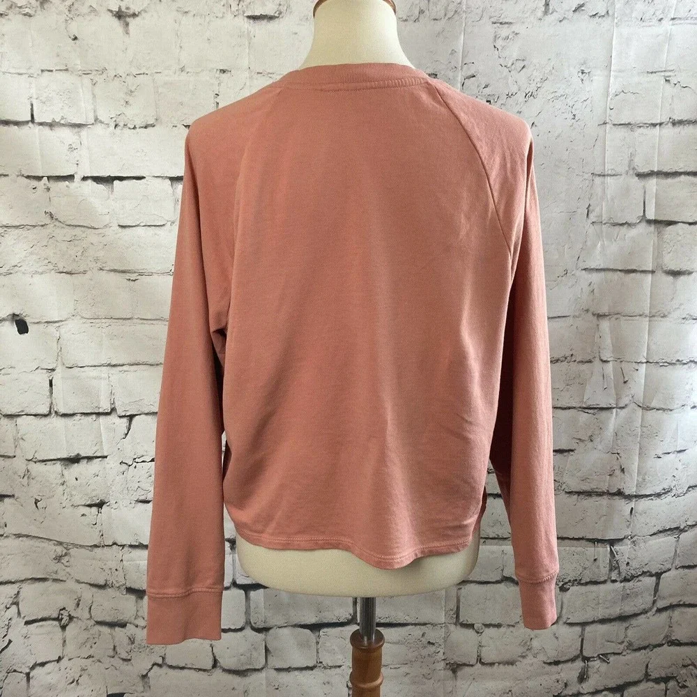 Anthropologie Akemi & Kin Rose Sequin Embellished Round Neck Knit Top Size M - Picture 3 of 12